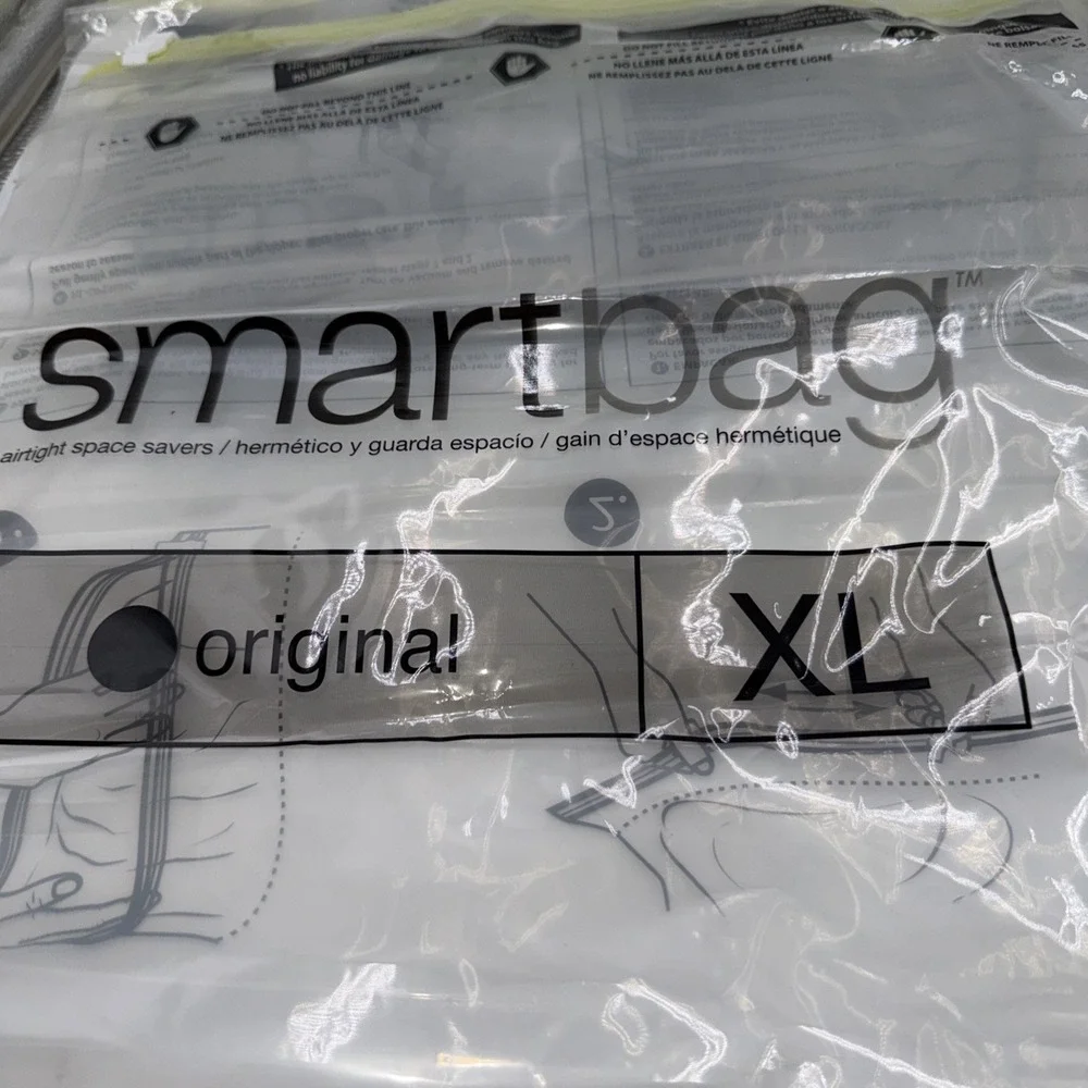 Smartbag Lot Of 5 Travel Airtight Space Saver Bags 1-XL 2-Medium 2-Large NEW